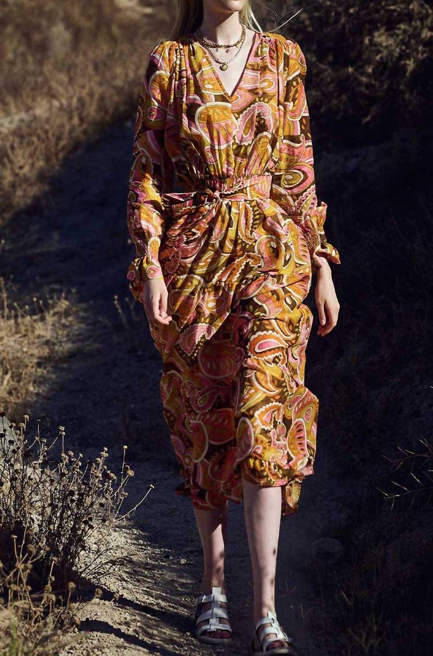Devotion Twins - Martselo Midi Dress