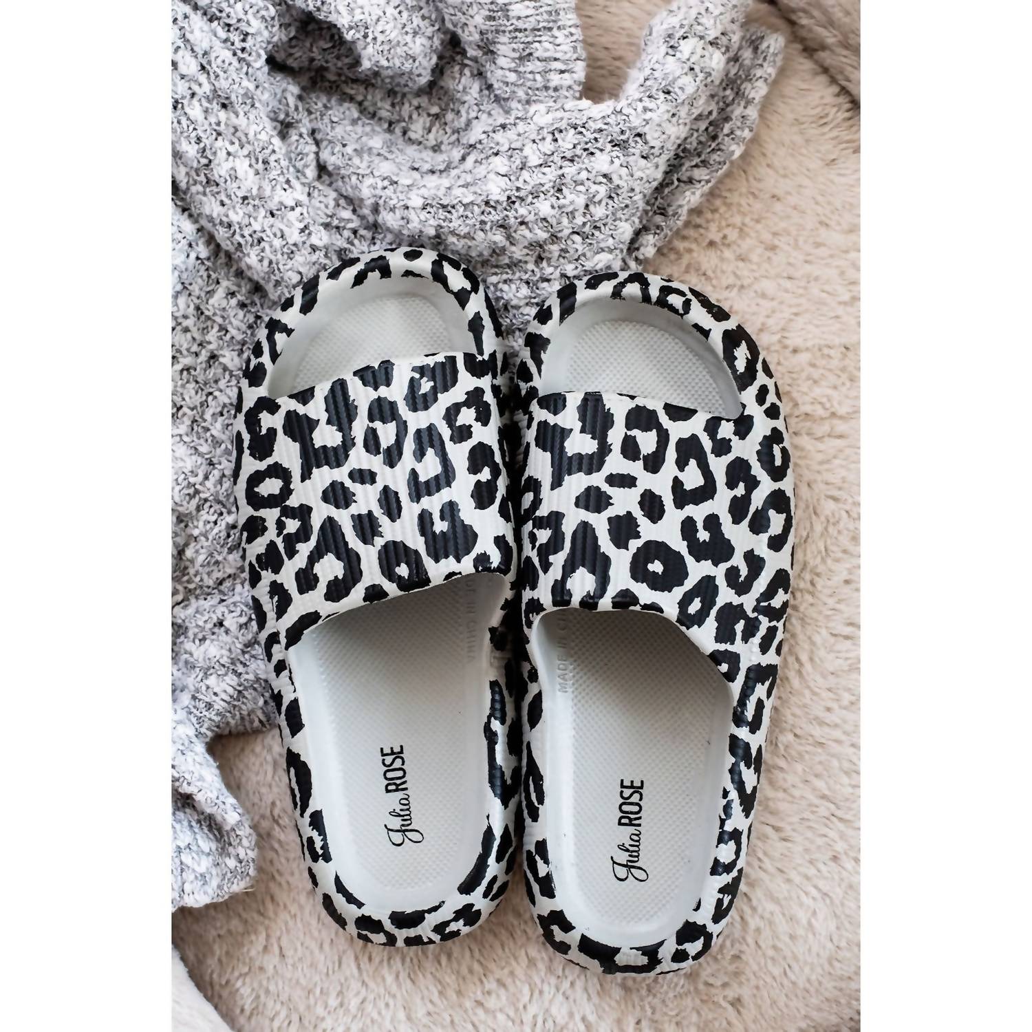 Julia Rose - Women’s Insanely Comfy Beach Casual Slides