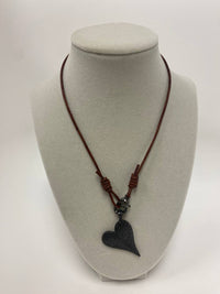 Aguasanta - Women's Twig Necklace With Clasp & Heart