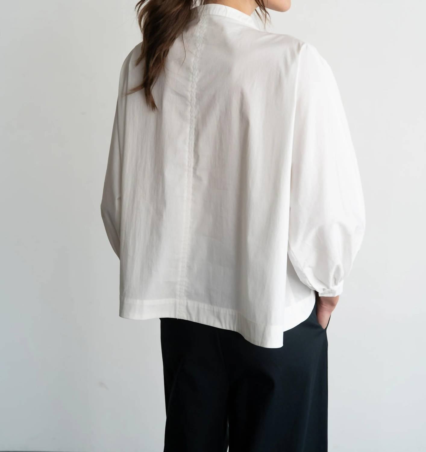 Elle Grey - Elegant Puff-sleeve Blouse