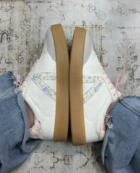 Mia - Women's Axel Floral Lace Ribbons Sneaker
