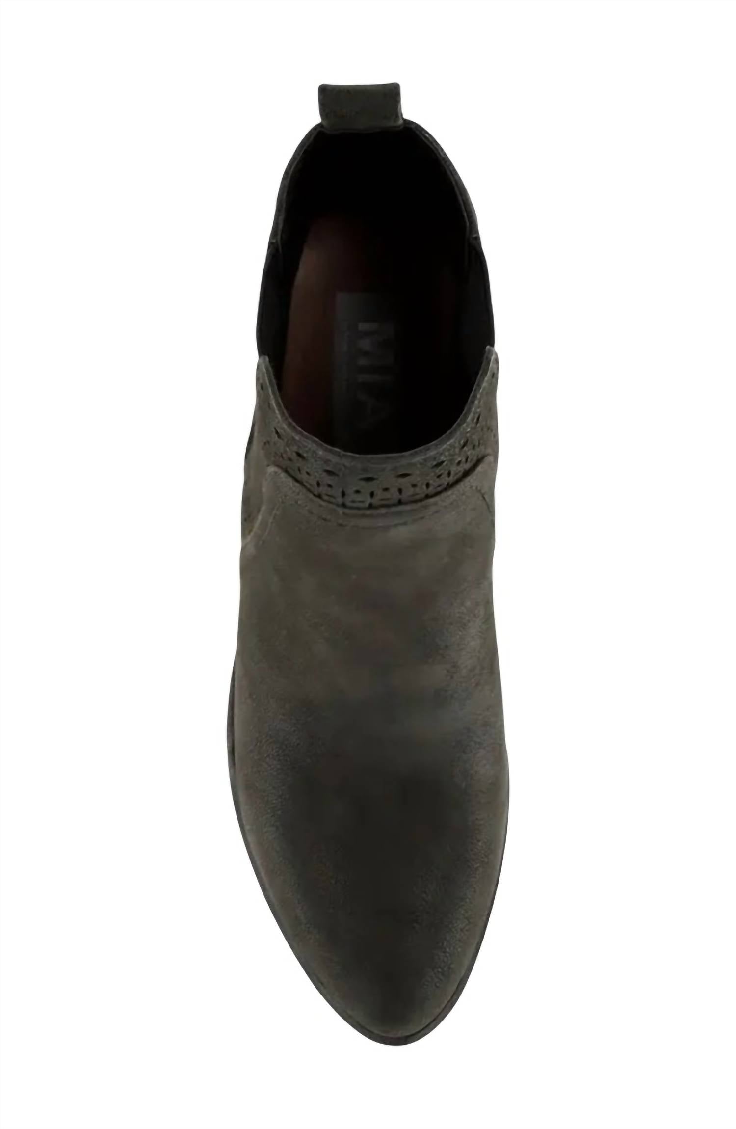 Mia - Women's Lorenza Chelsea Boots