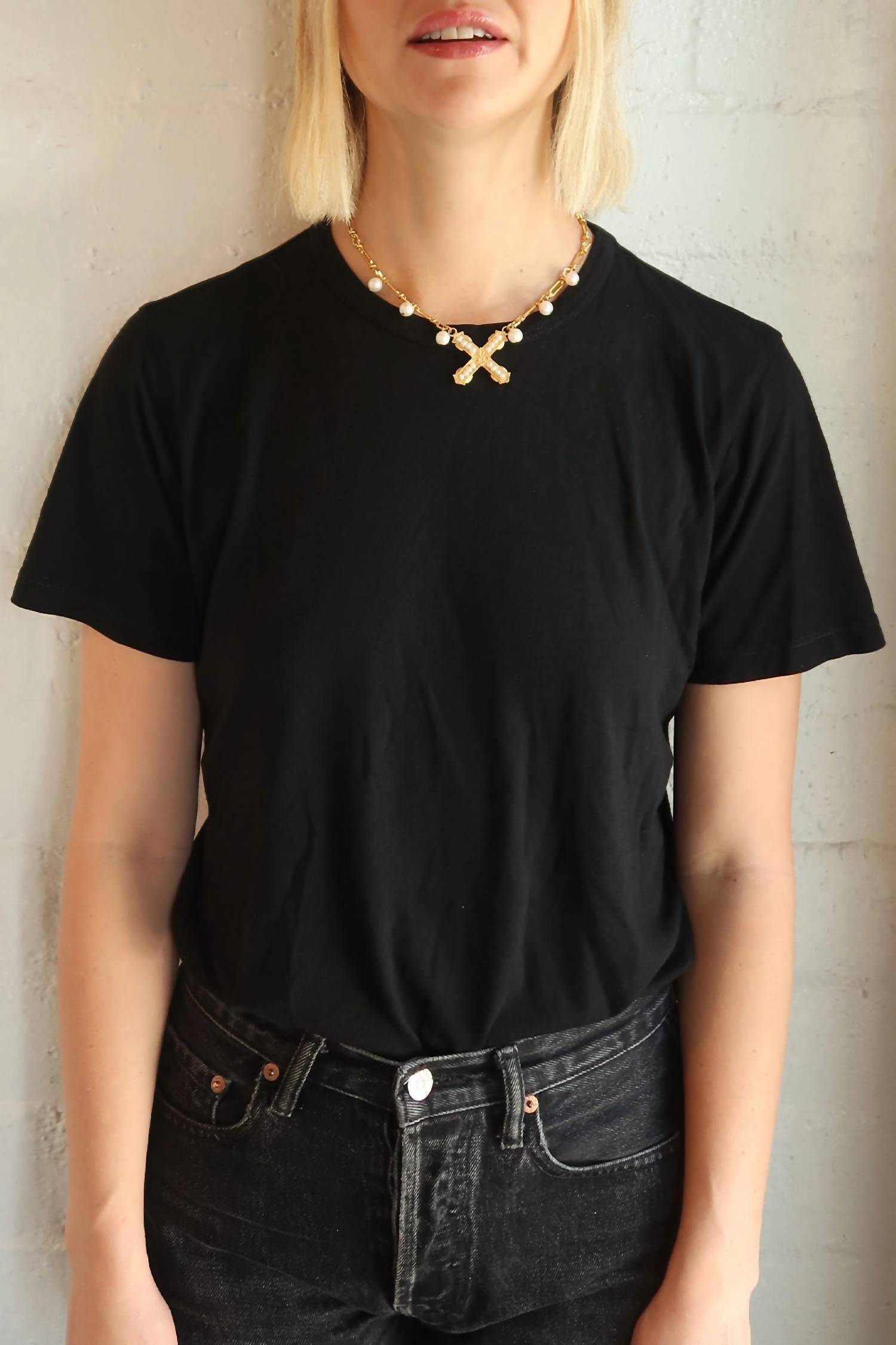 French Kande Women's Roux Necklace in gold - women's jewelry - detail view