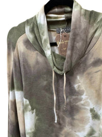 Pixi + Ivy Women's Oversize Tunic Top in camo - women's shirt - detail view