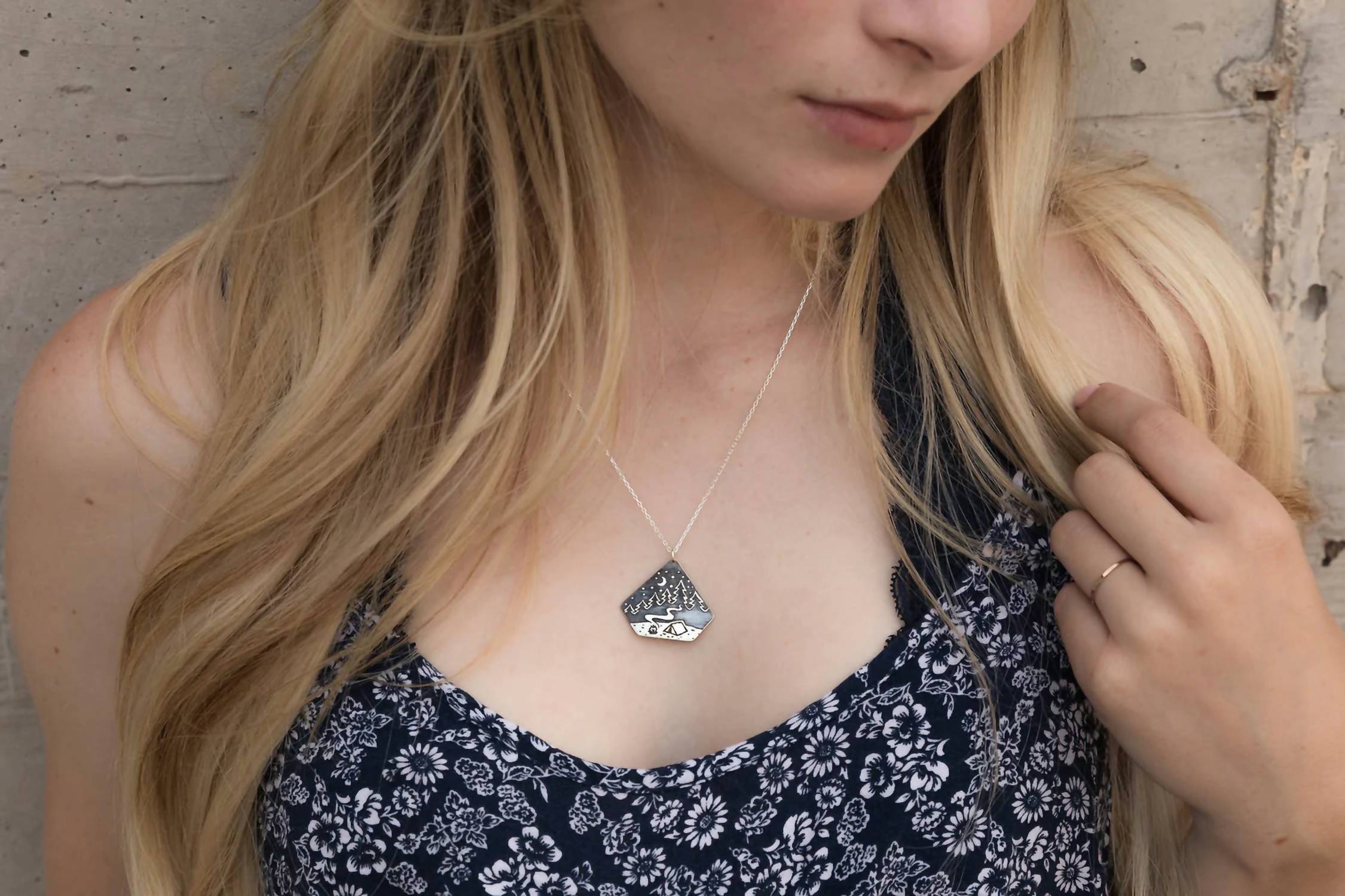 The Bearded Jeweler - Women's Born To Roam Necklace