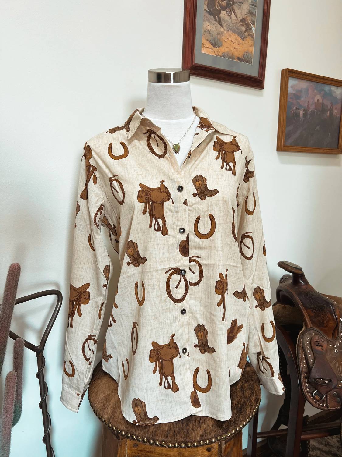 Ariat - Women's Cowboy Tack Button-up Shirt