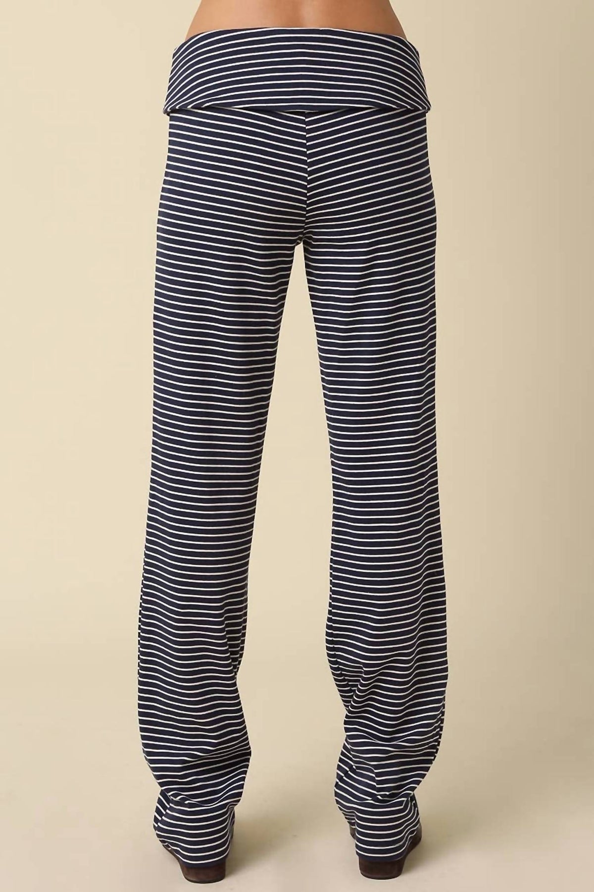 Olivaceous - Pepper Stripe Knit Pants Set