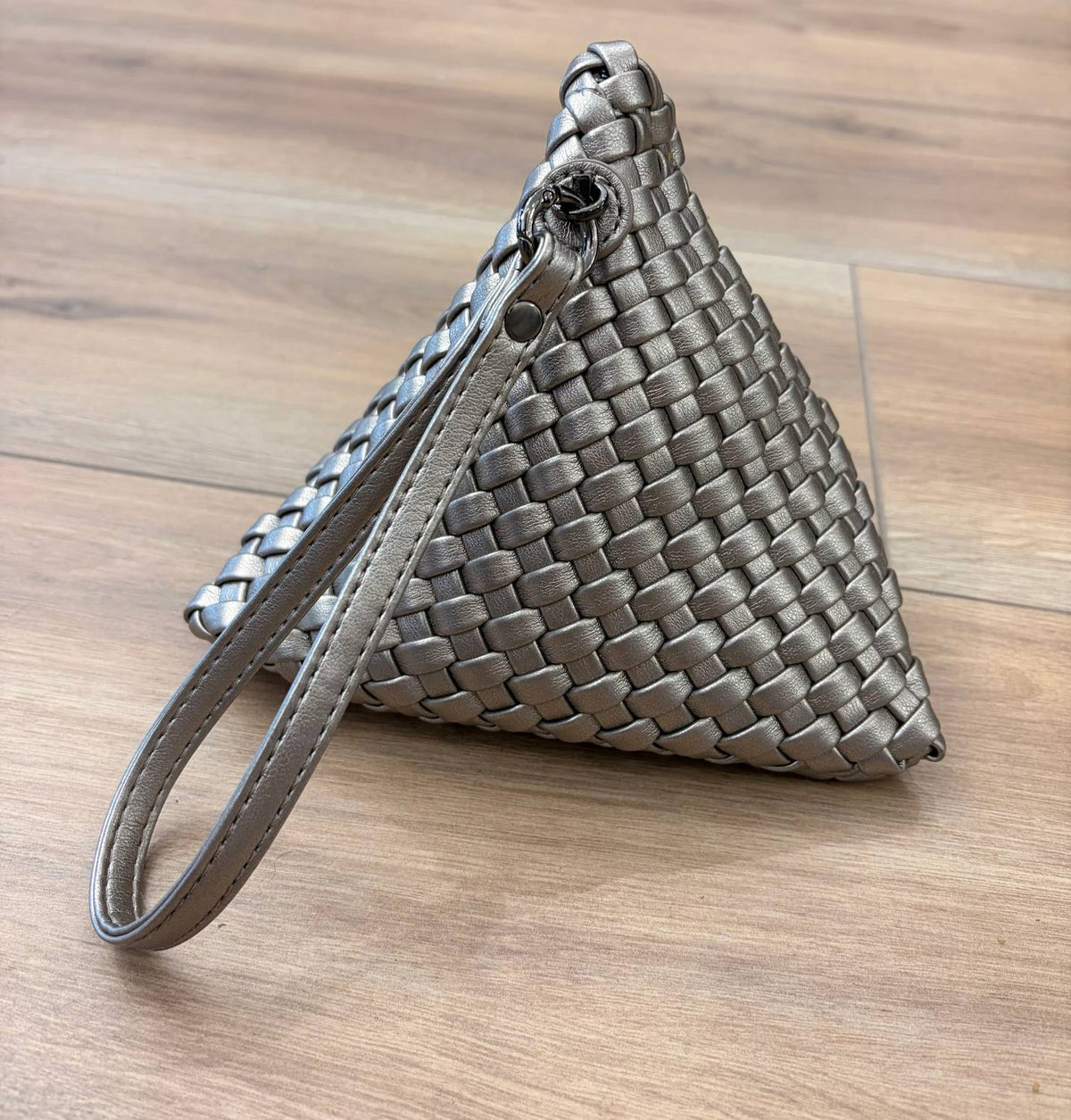 Jayley - Women's Pyramid Bag