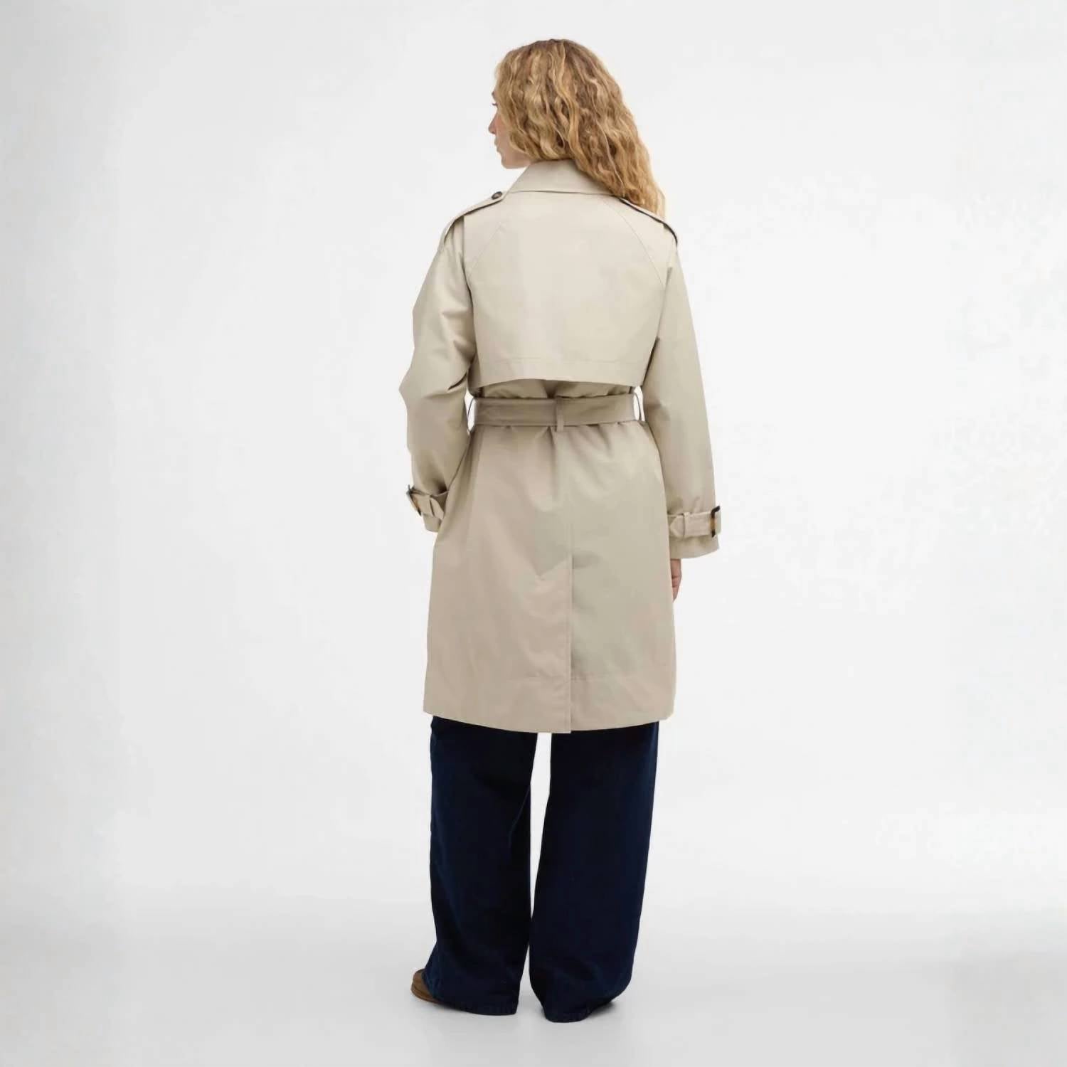 Barbour Women's Maia Showerproof Jacket in mist dress navy tartan - women's jacket - detail view