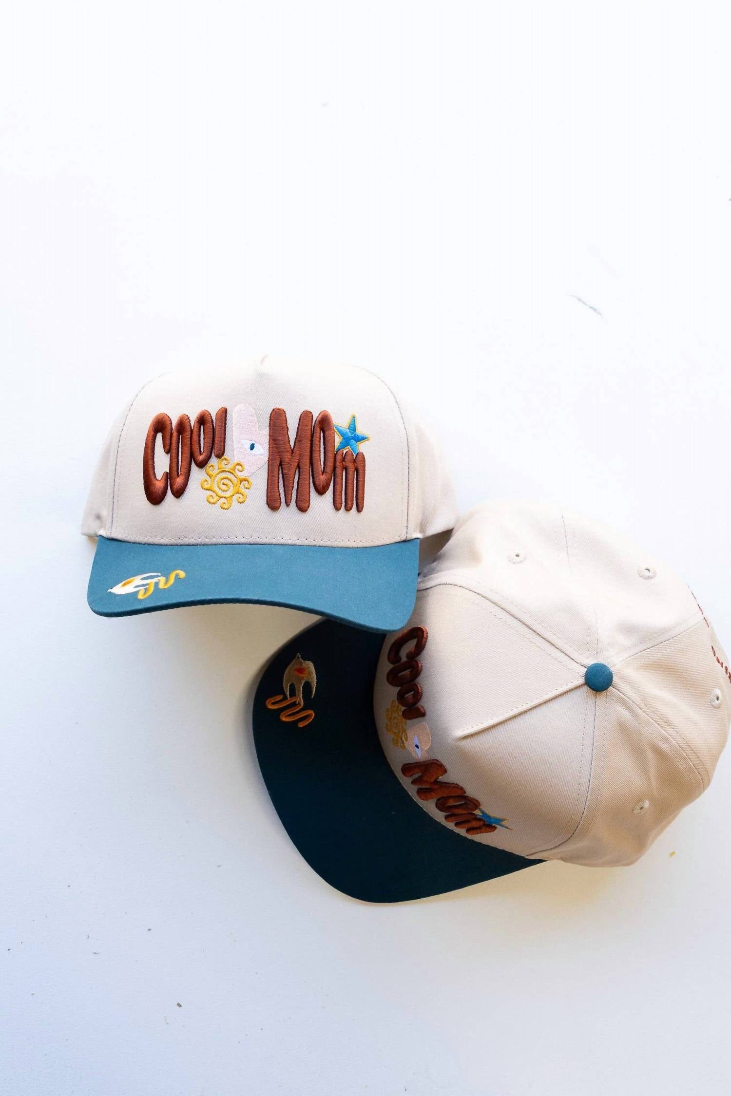 Kaxi - Women's Cool Mom Trucker Hat