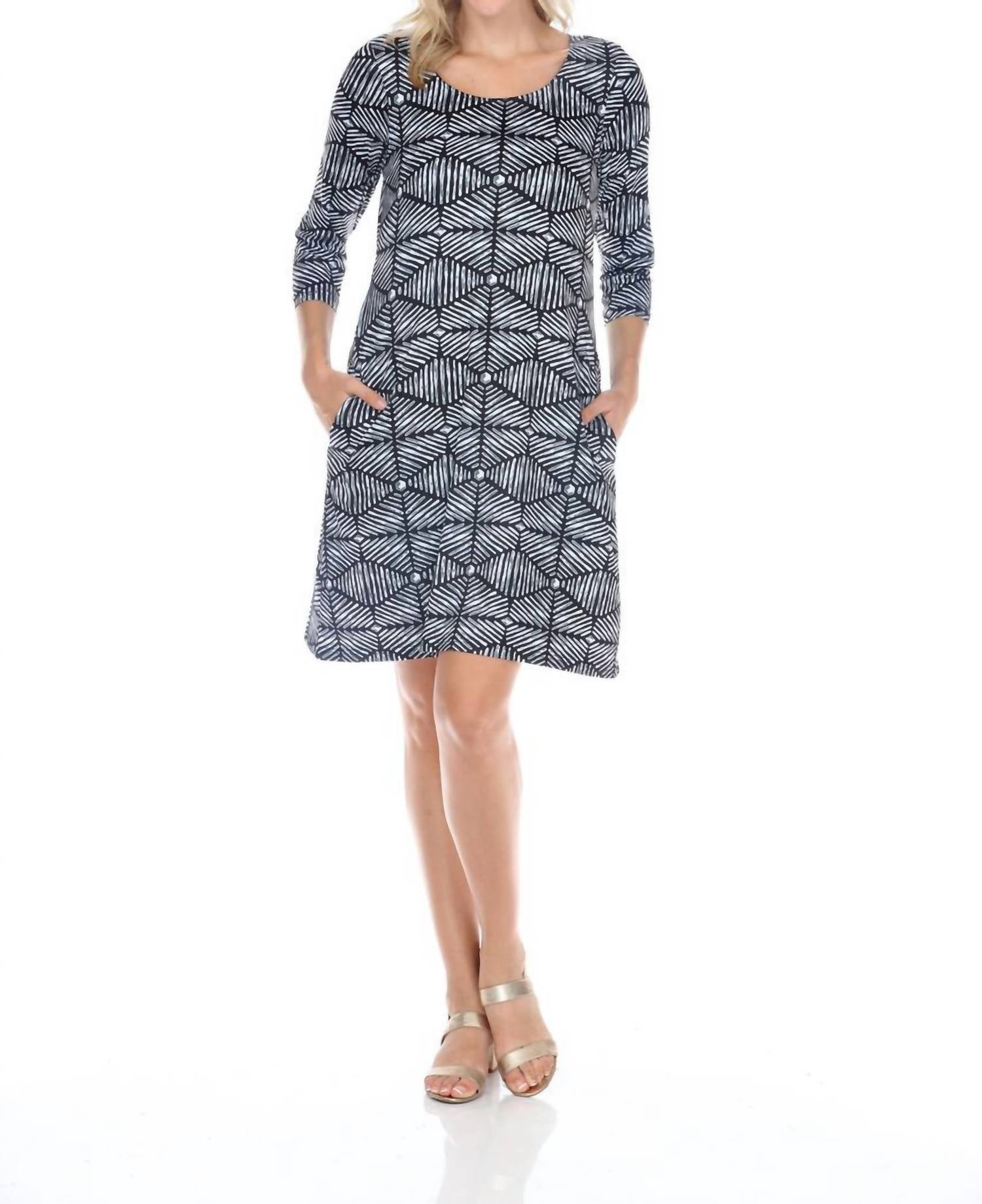 Tango Mango 3/4 Sleeve Spf Dress in black and white print - women's dress