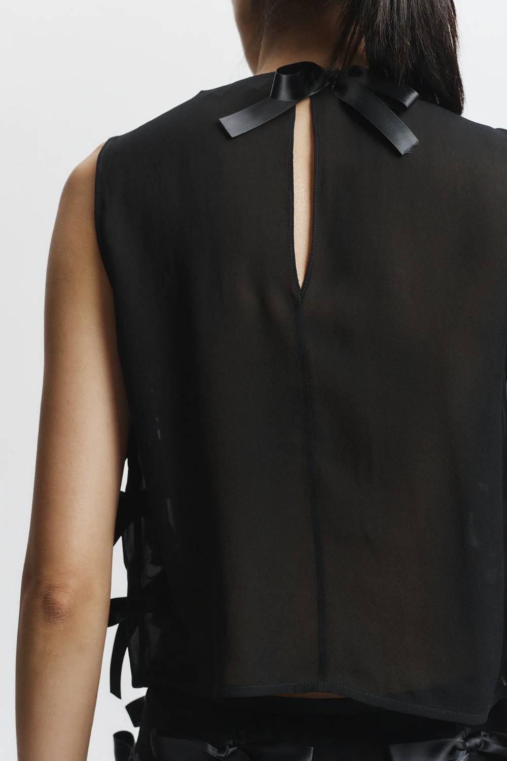 Saint Art - Harlee Bow Blouse