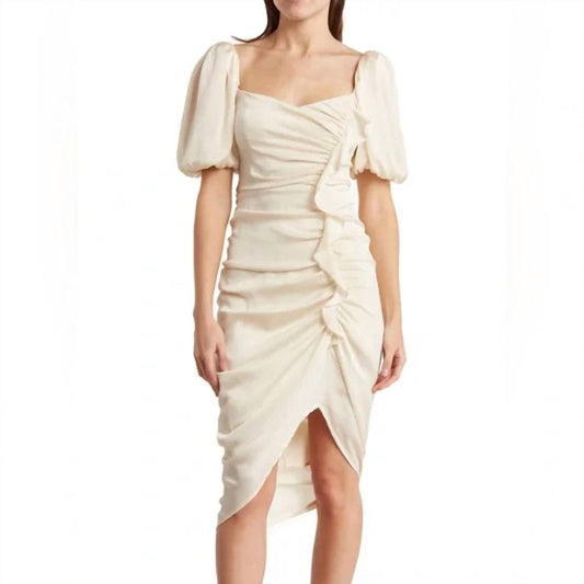 Astr - Emma Ruched Bubble Sleeve Midi Dress