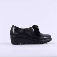 Wonders - Women's Leather Wedge With Tie