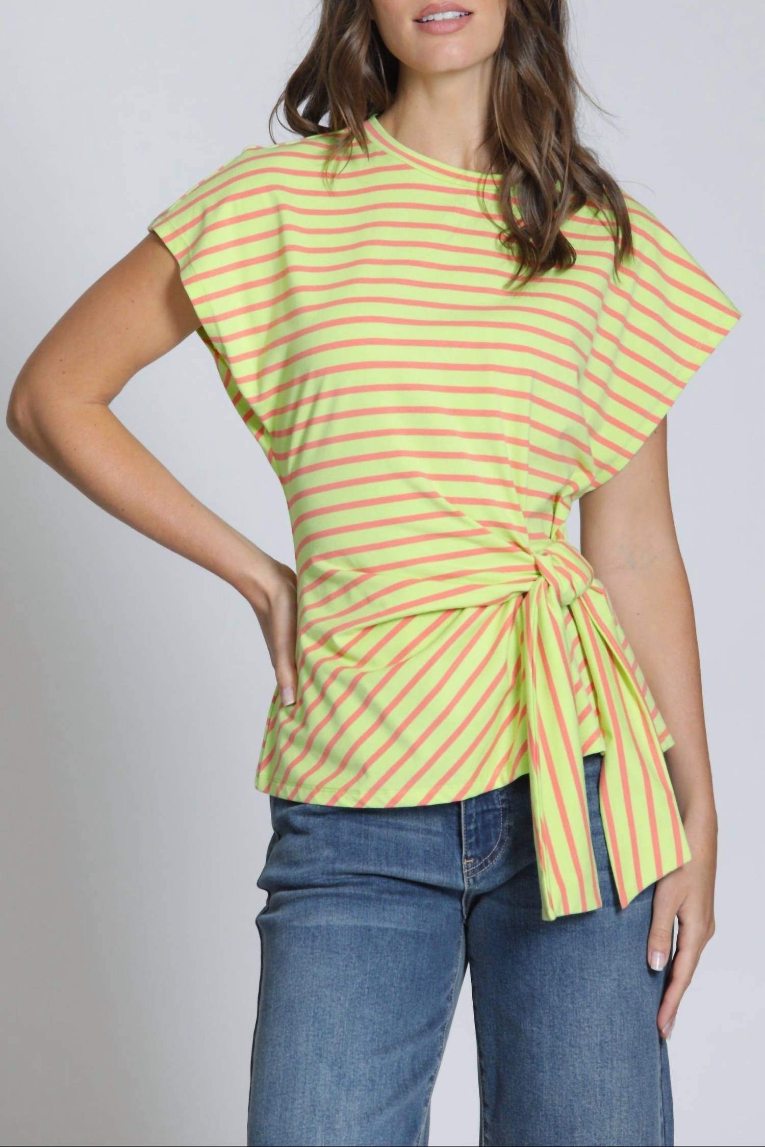 Apny - Cinched Waist Tee Top