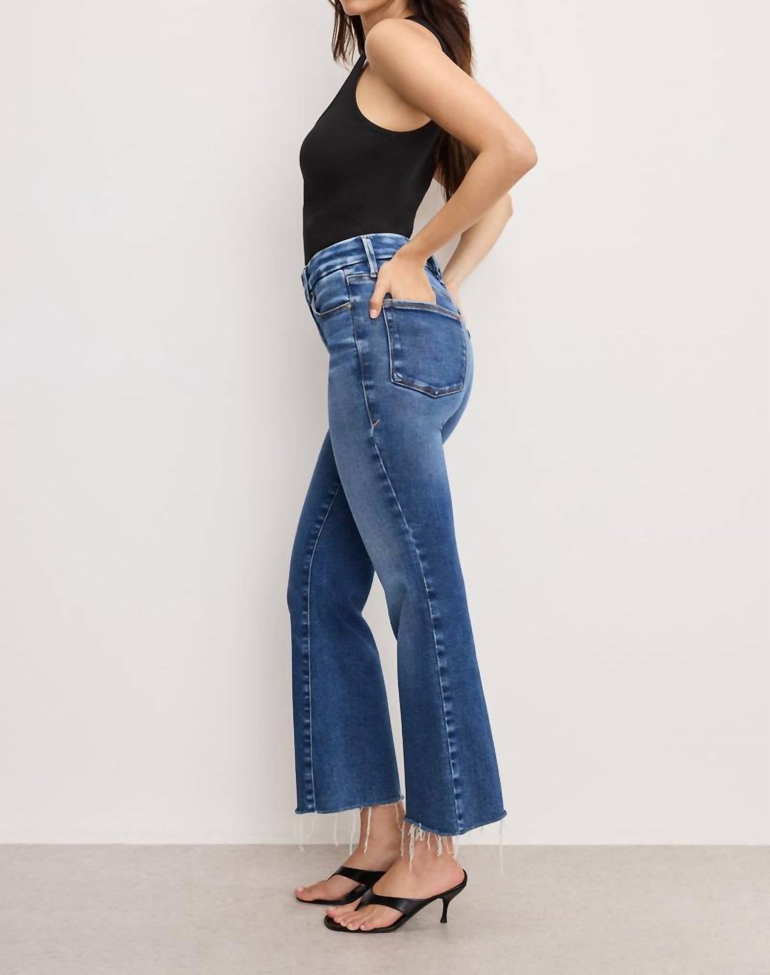 Good American - Soft Tech Cropped Mini Boot Jeans