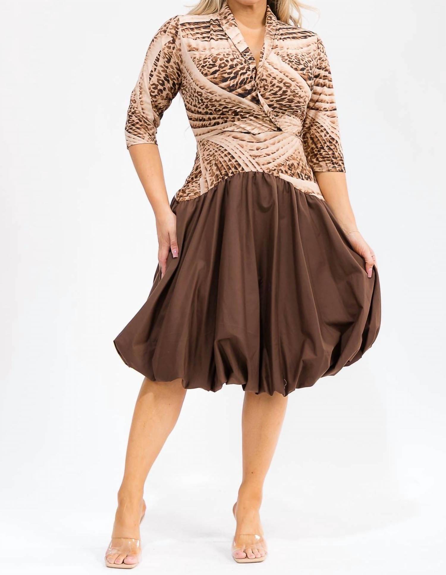 Karen T Design - V-neck Balloon Dress