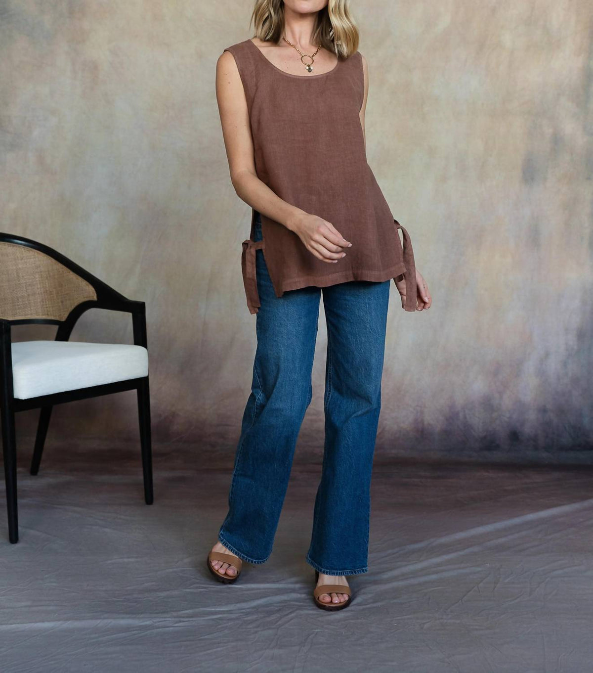 Cobblestone Living - Brina Linen Top