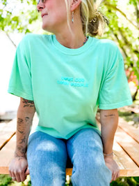 Worthy Wear - LOVE GOD TEE