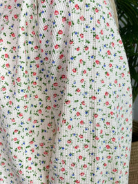 Easel - Flowers Thermal Top