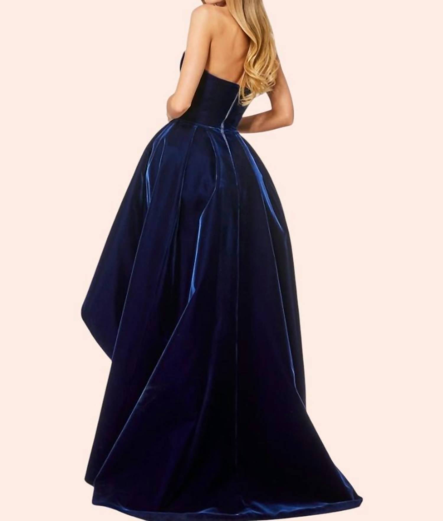 Sherri Hill - Rich Velvet High-low Gown With Beaded Bow Pockets