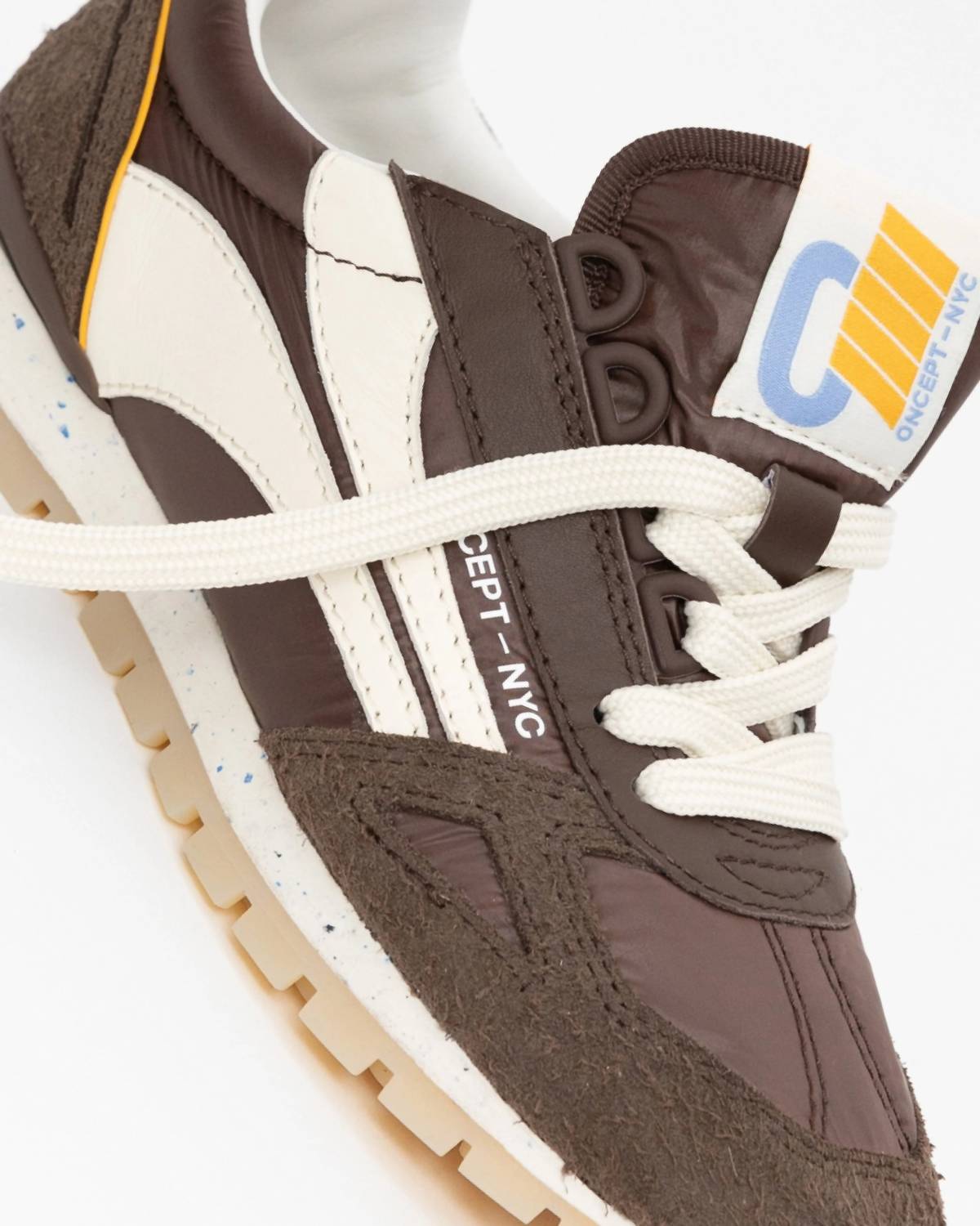 Oncept - Women's Toronto Hybrid Sneaker