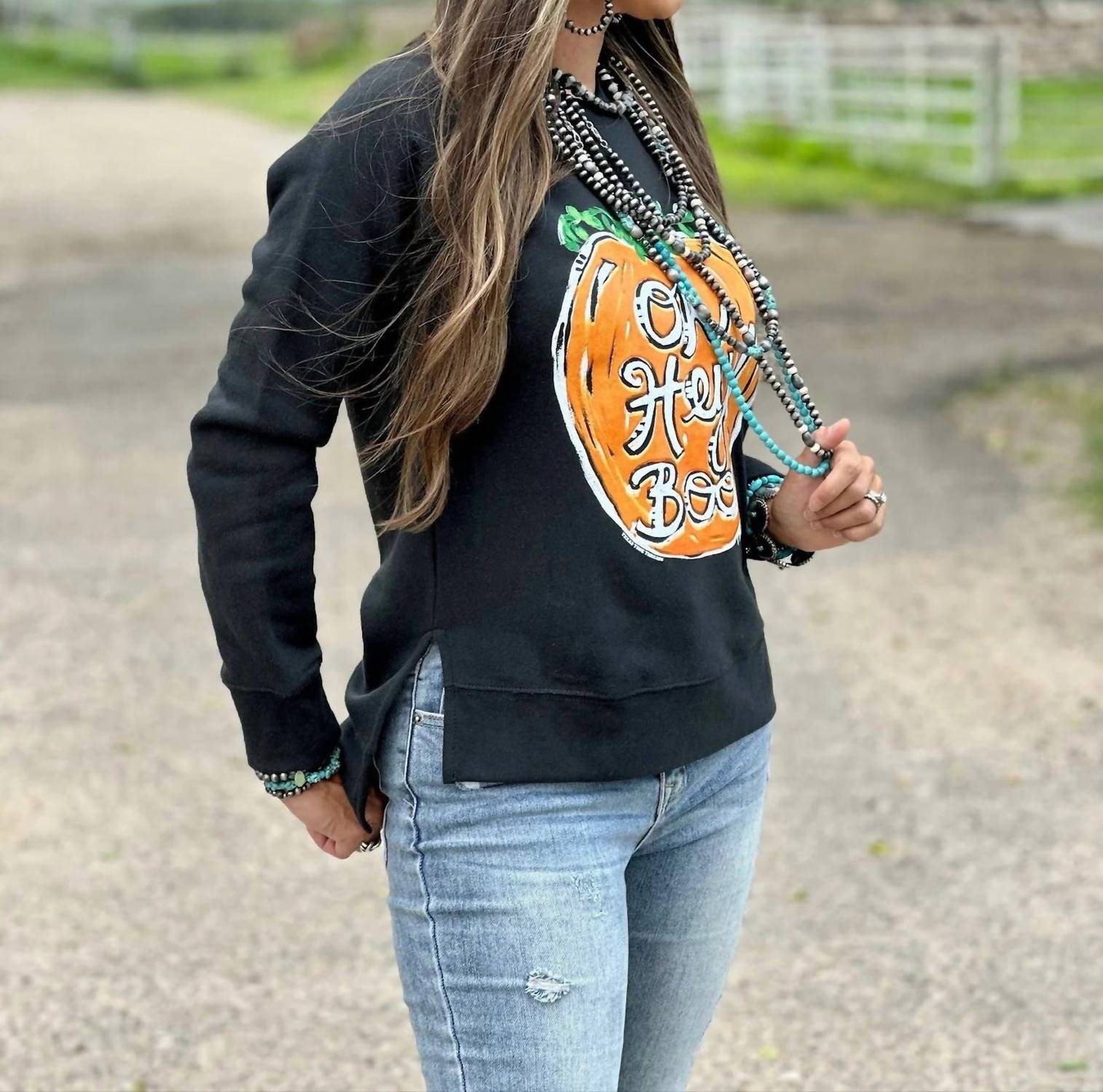 Texas True Threads - Oh Hey Boo Sweatshirt