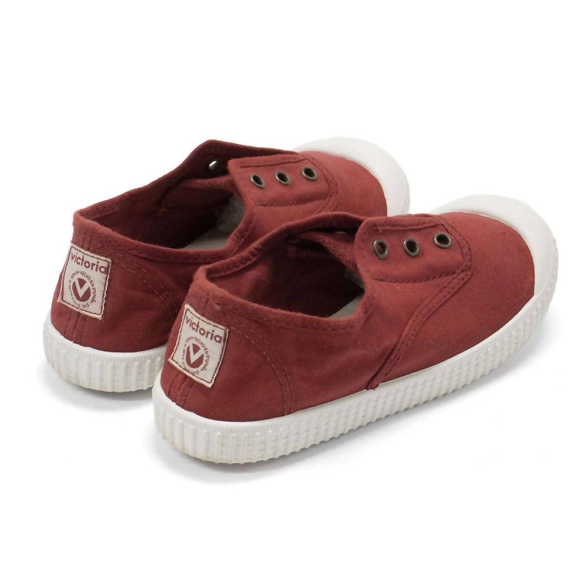 Victoria - Boy's 1915 Inglesa Slip-on Canvas Shoes