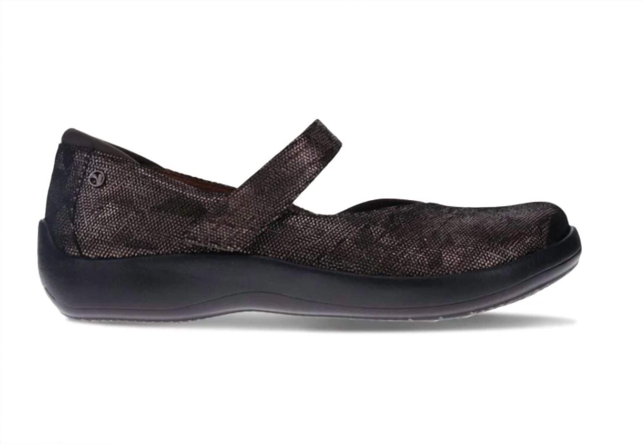 revere Women's Timaru Mary-jane Shoes in gunmetal angle - women's shoe - detail view