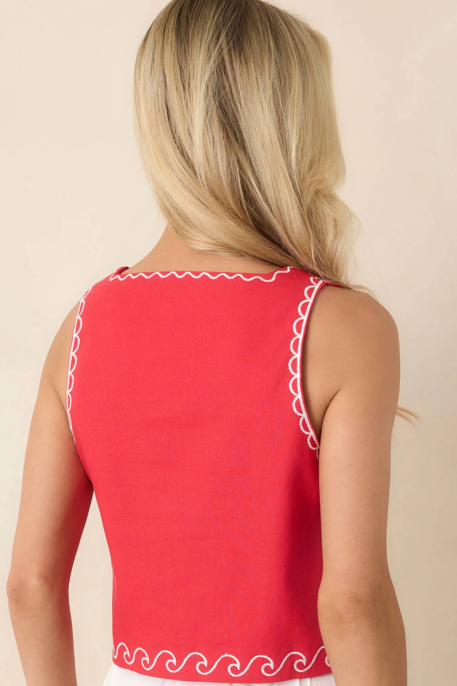 Fate - Shell Embroidered Tank