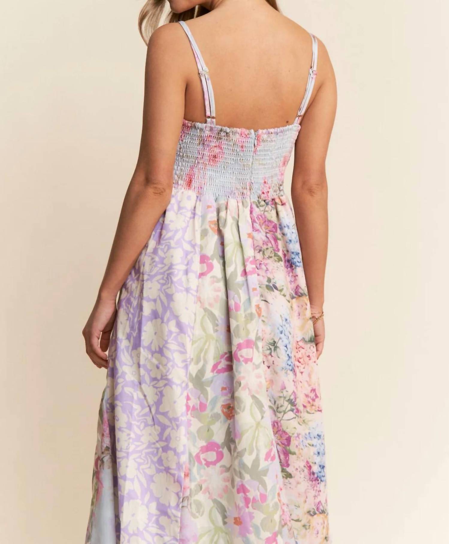 J.Nna - Floral Flowy Maxi Dress