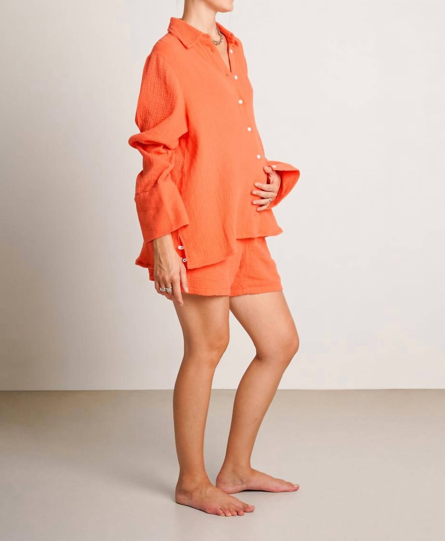 NOM Maternity Easy Shirt - Maternity in orange - women's shirt - detail view
