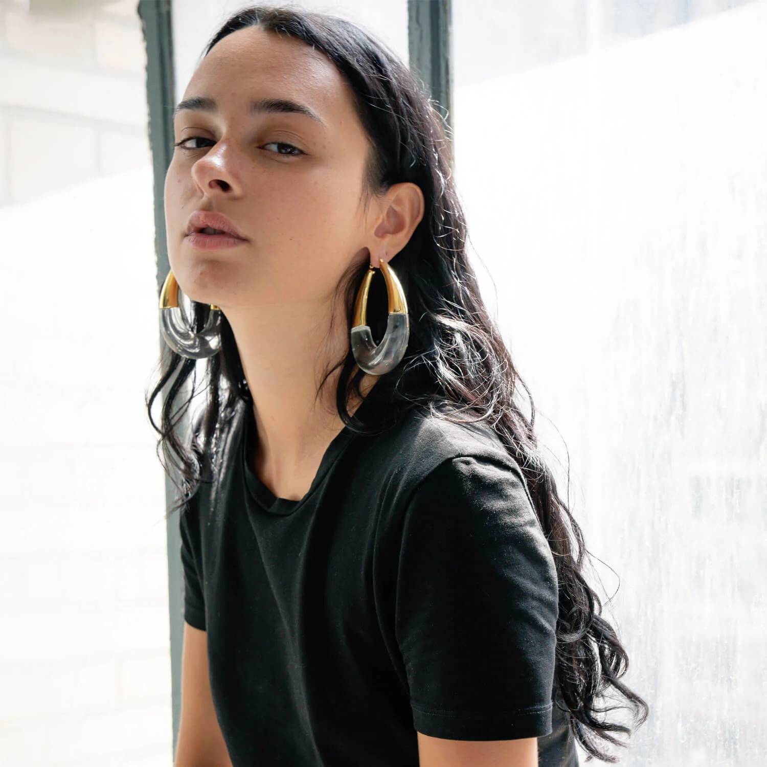 Gold & Honey - Women's Xl Chunky Bucket Hoop Earrings