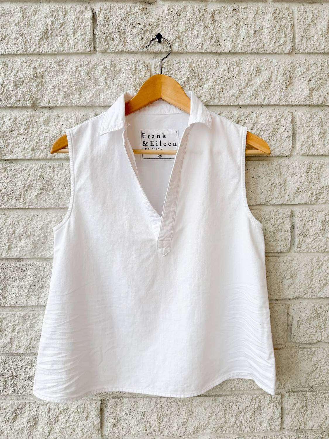 Frank & Eileen - Olivia Popover Henley Tank Top