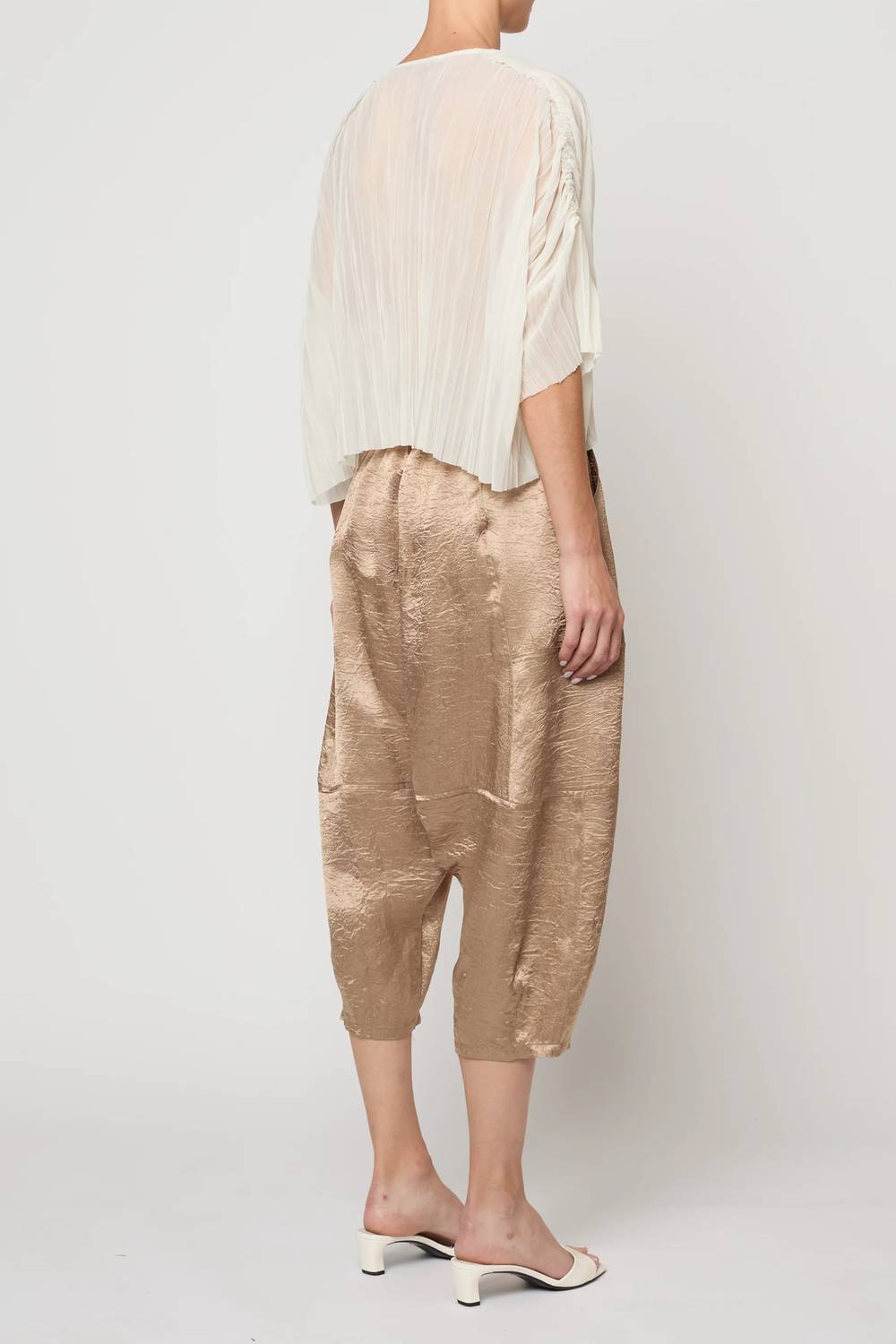 Atelier Delphine - Flared Random Pleats Tee
