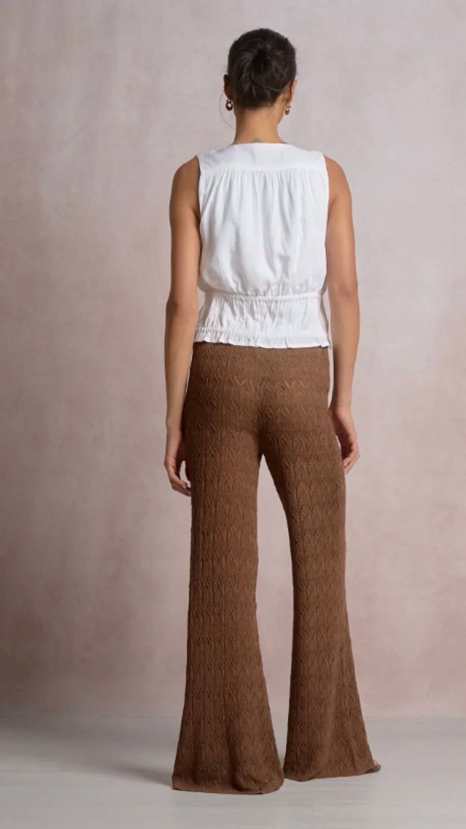 Elan - Women's Sleeveless Fly Away Top
