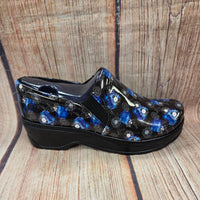 Klogs Footwear - Women's Naples Slip On Clogs