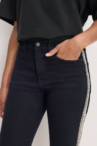 Good American - Good Legs Straight Diamond Jeans
