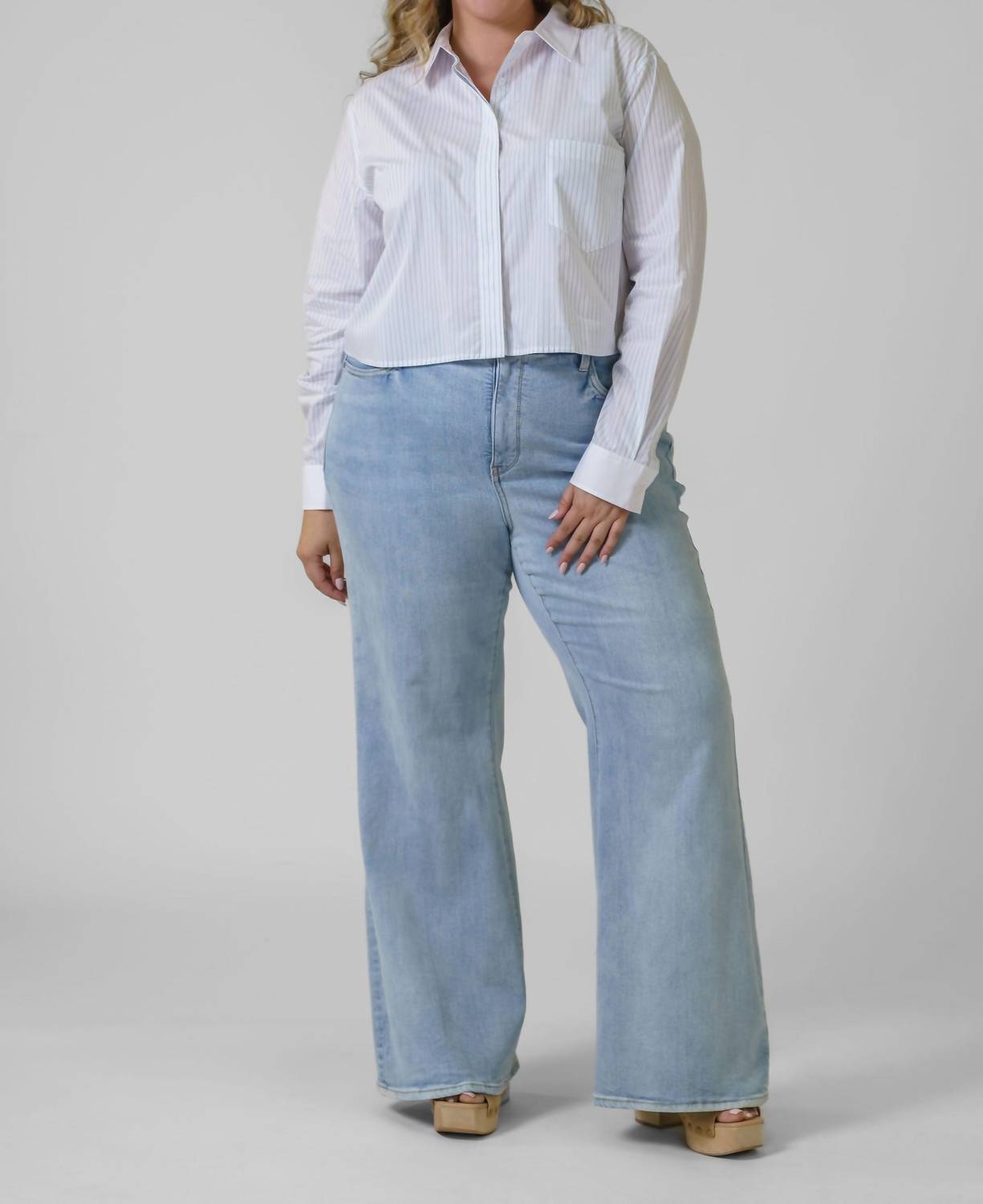 Good American - Stripe Cropped Uniform Shirt - Plus