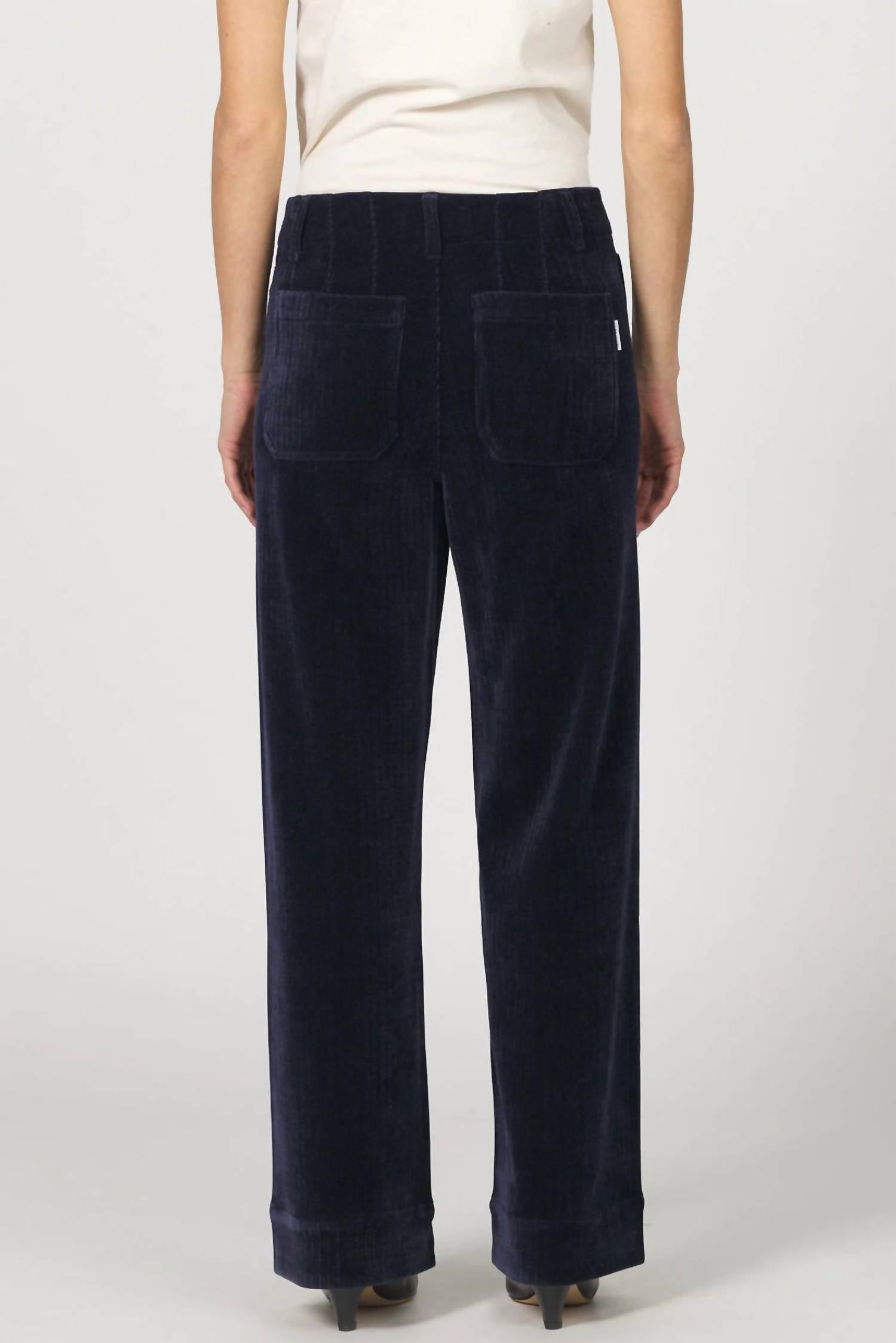 DEAR JOHN DENIM Audrey High Rise Wide Leg Pants in black - women's jeans - detail view