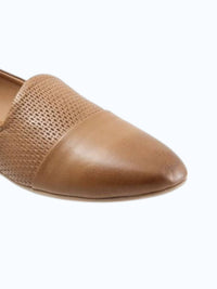 Bueno - Women's Katy Flats