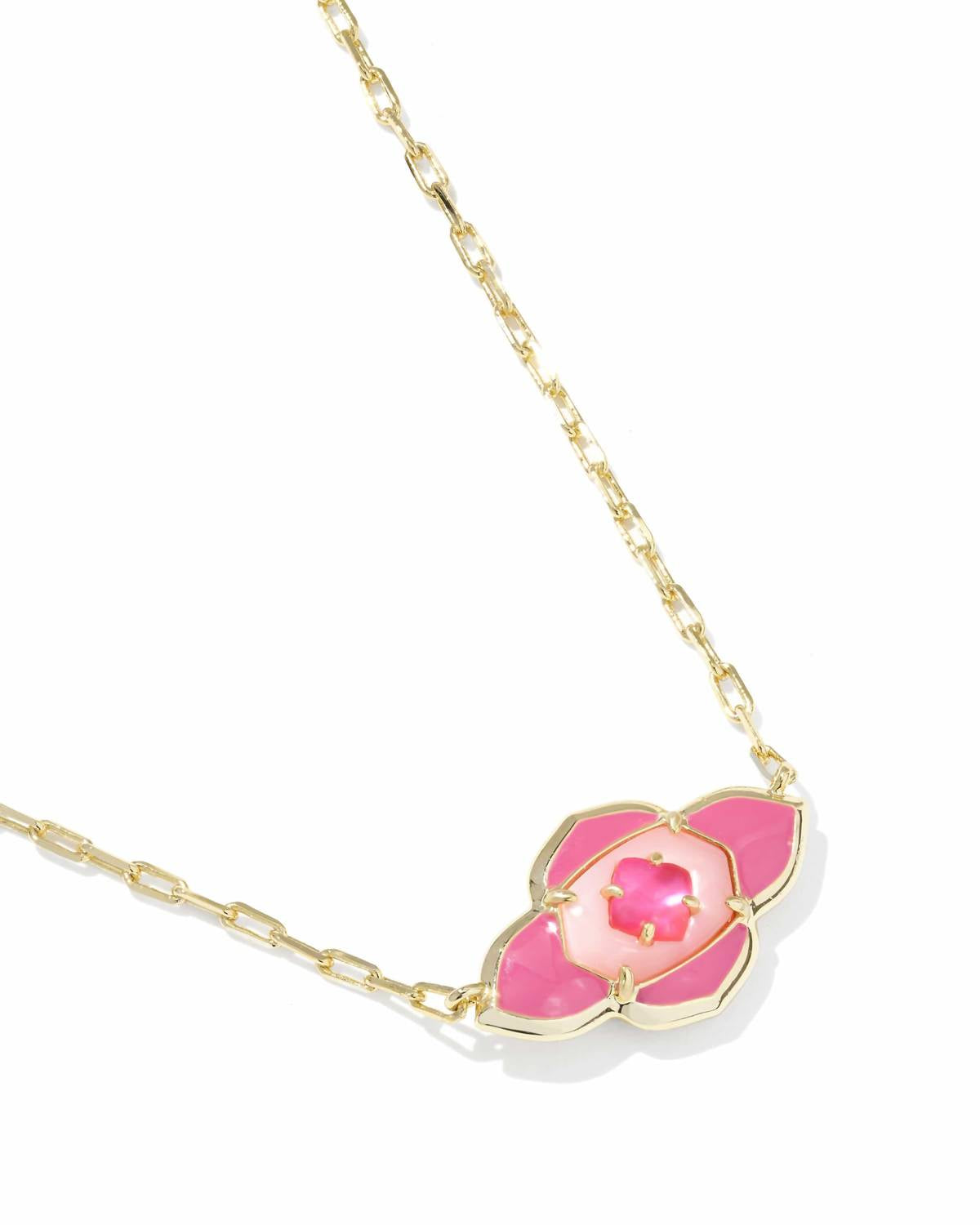 Kendra Scott - Women's Abbie Medallion Short Pendant Necklace