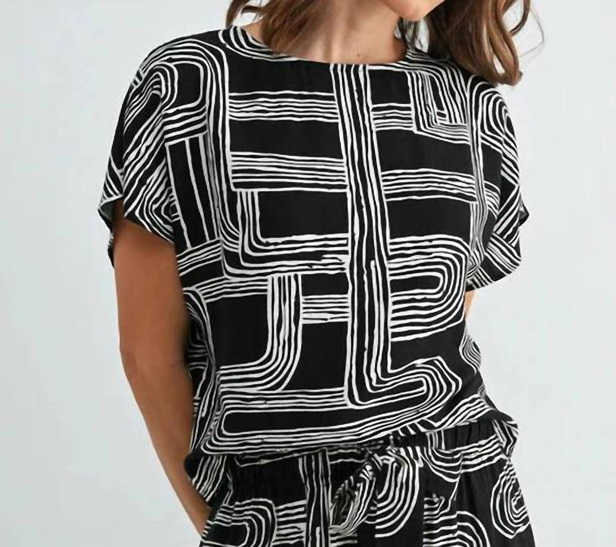 Fun 2 Fun - Aubrey Abstract Print Dolman Sleeve Blouse