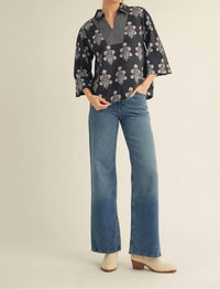 Jodifl - Three-quarter Sleeve V Neck Top