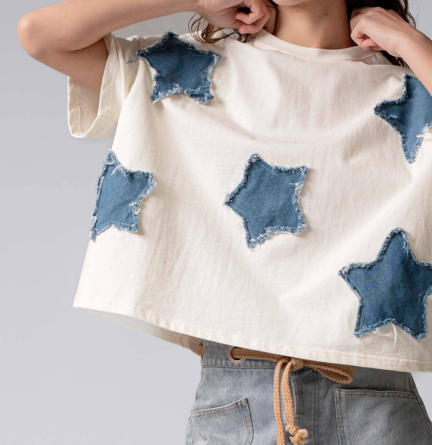 Urban Daizy Star Appliqué Cotton Tee in cream - women's t-shirt - detail view