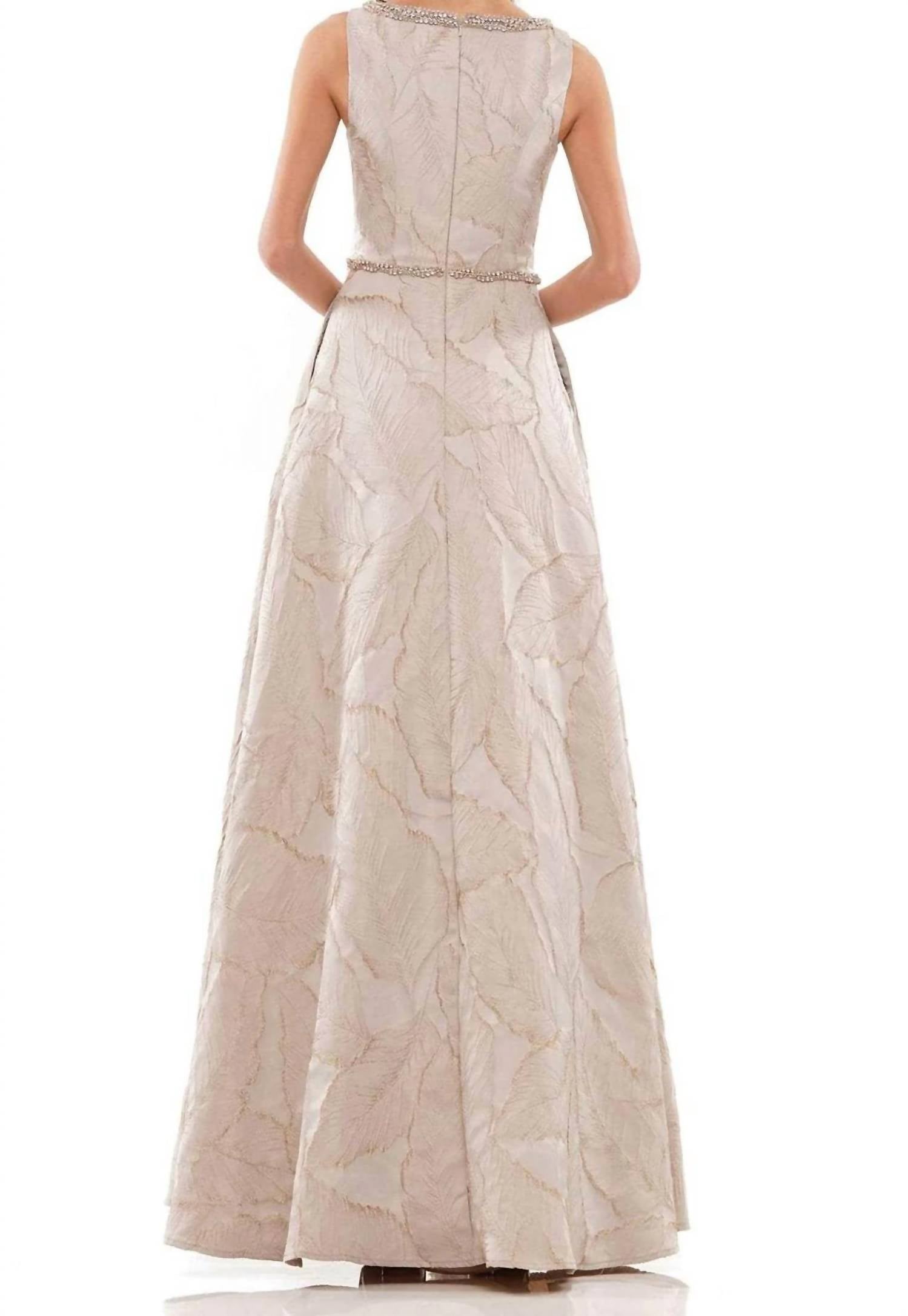 Colors Dress - Elegant Leaf-detailed Dress