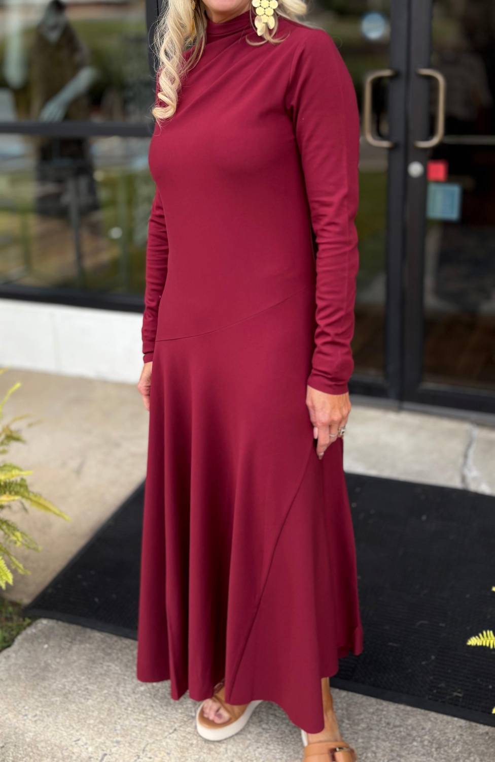 Lysse - Asymmetrical Maxi Dress