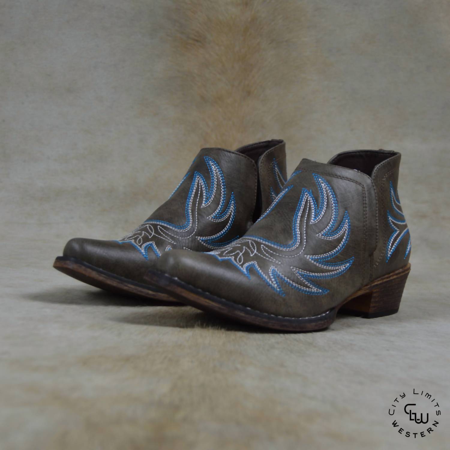 Roper - Women's Ava Snip Toe Booties