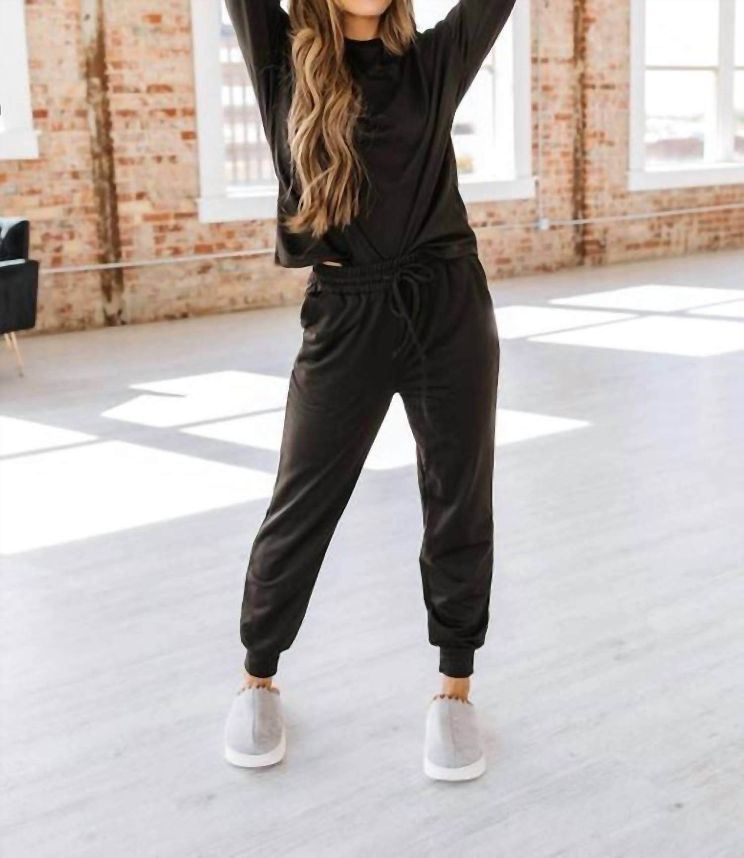 Liam & Company - Long Sleeve Loungewear Set