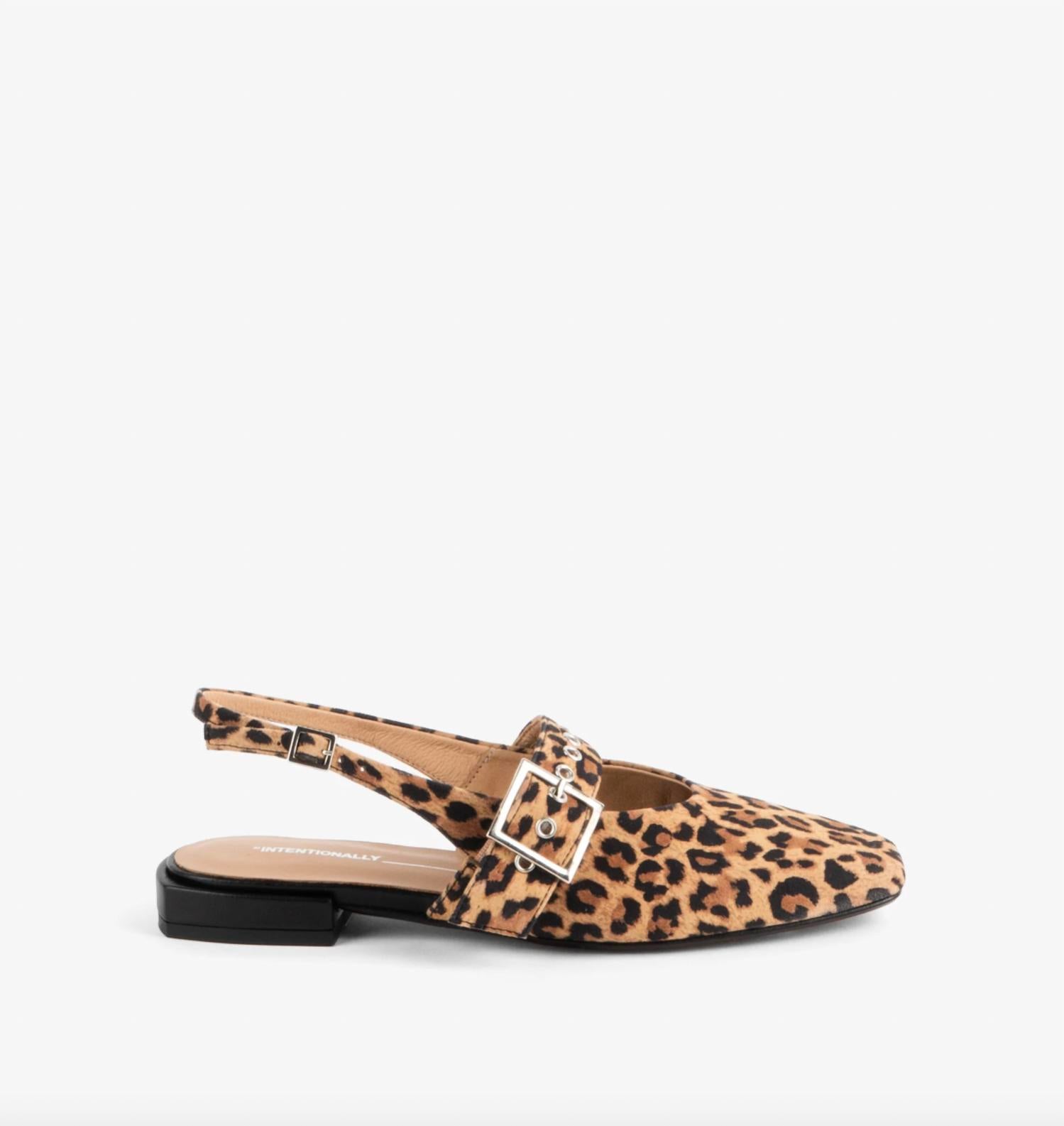 Intentionally Blank - Women's Pearl Ballet Flats